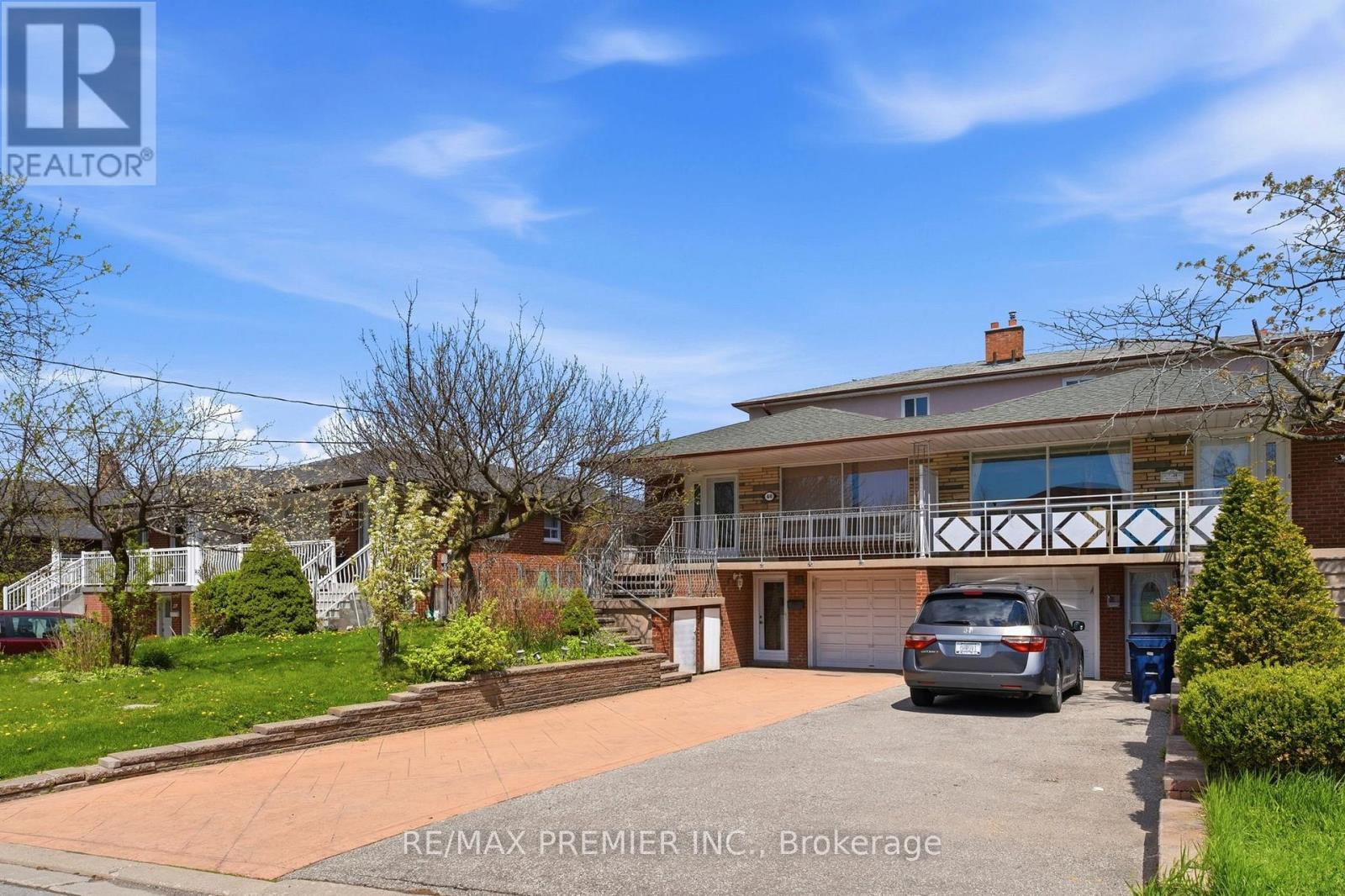 40 Donofree Road, Toronto (maple Leaf), Ontario