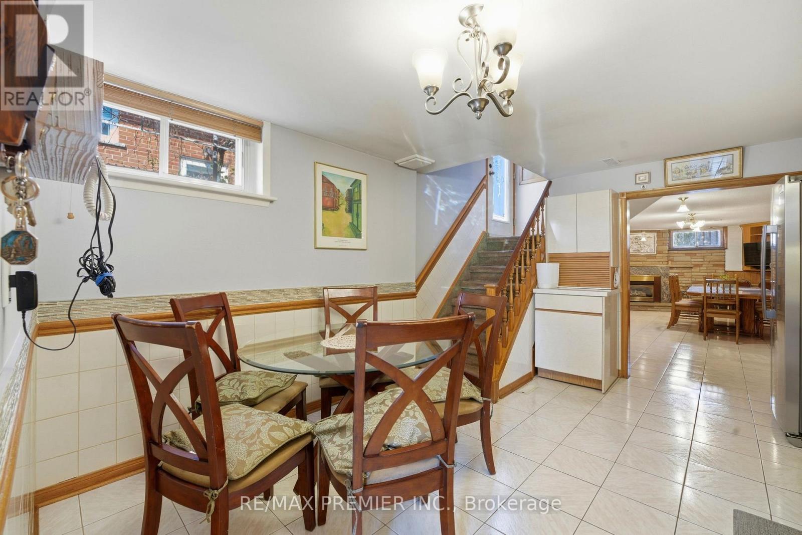 40 Donofree Road, Toronto (maple Leaf), Ontario