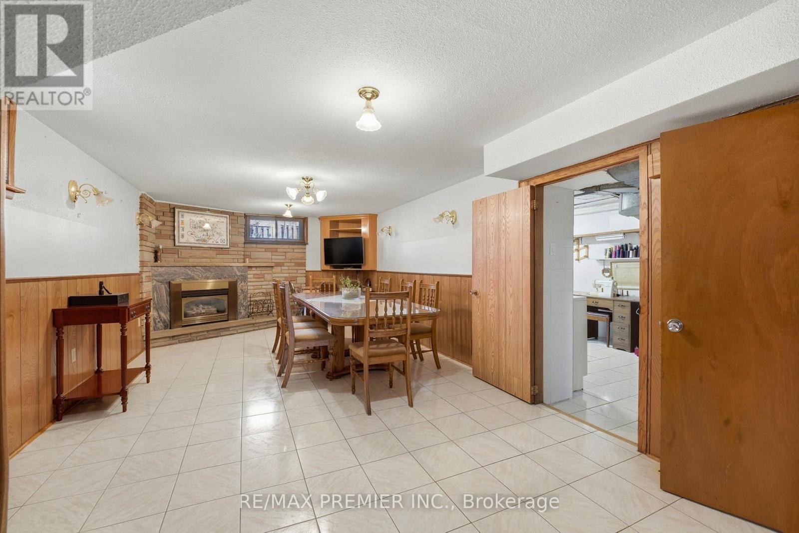 40 Donofree Road, Toronto (maple Leaf), Ontario