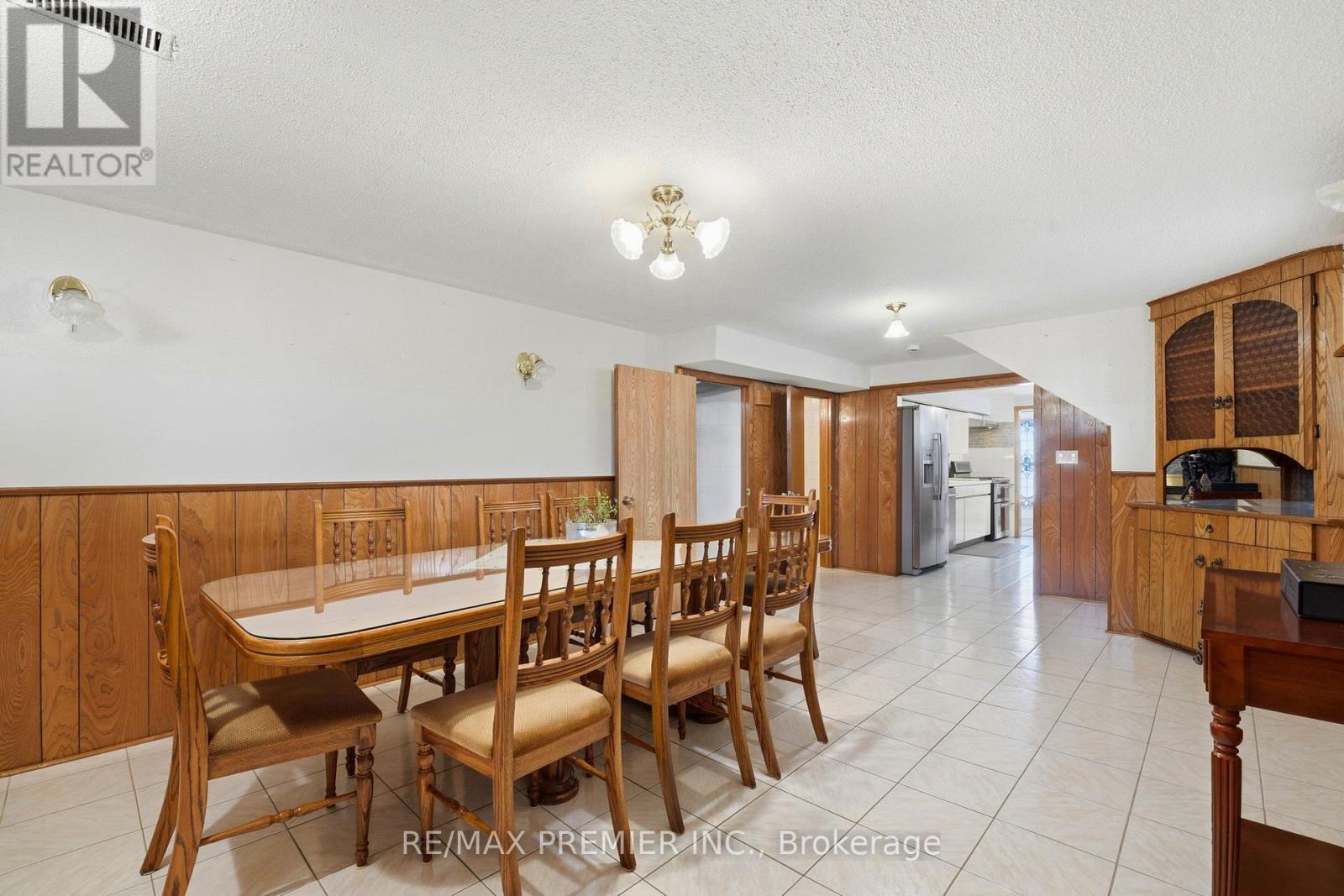 40 Donofree Road, Toronto (maple Leaf), Ontario