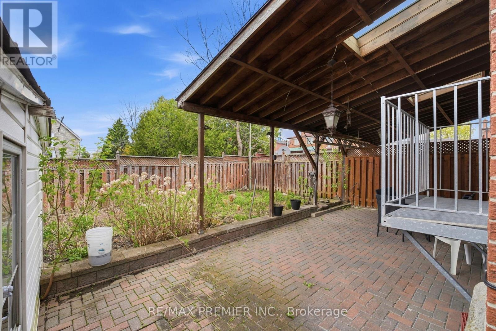 40 Donofree Road, Toronto (maple Leaf), Ontario