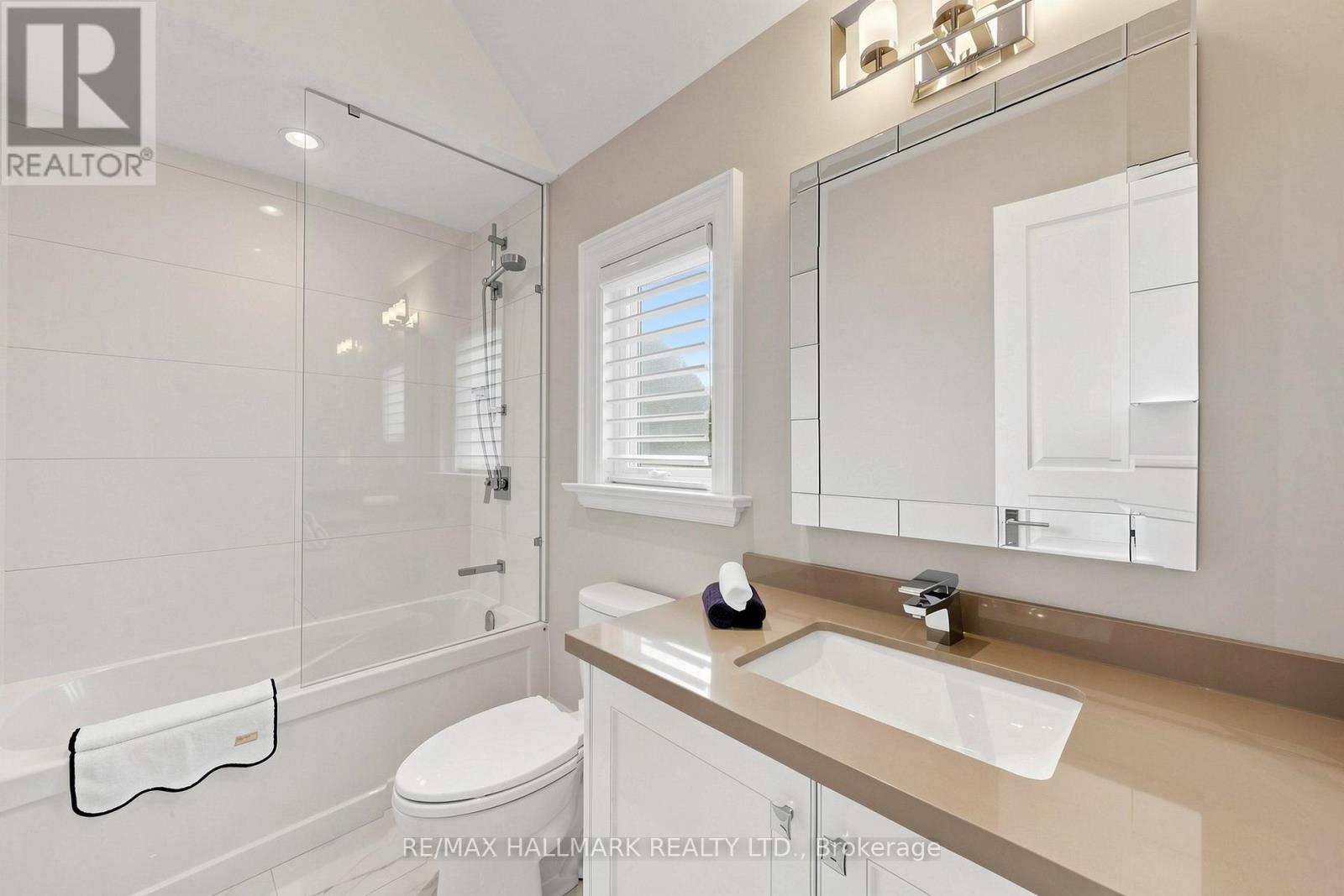 50 Lloydminster Crescent, Toronto (newtonbrook East), Ontario