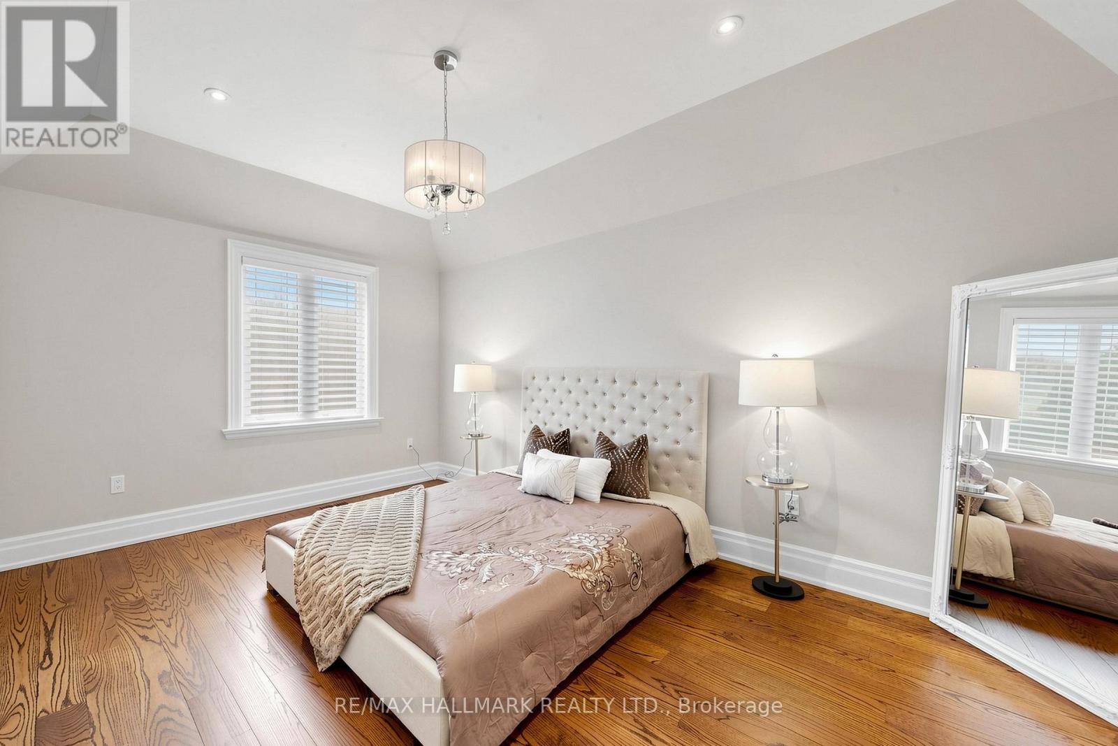 50 Lloydminster Crescent, Toronto (newtonbrook East), Ontario