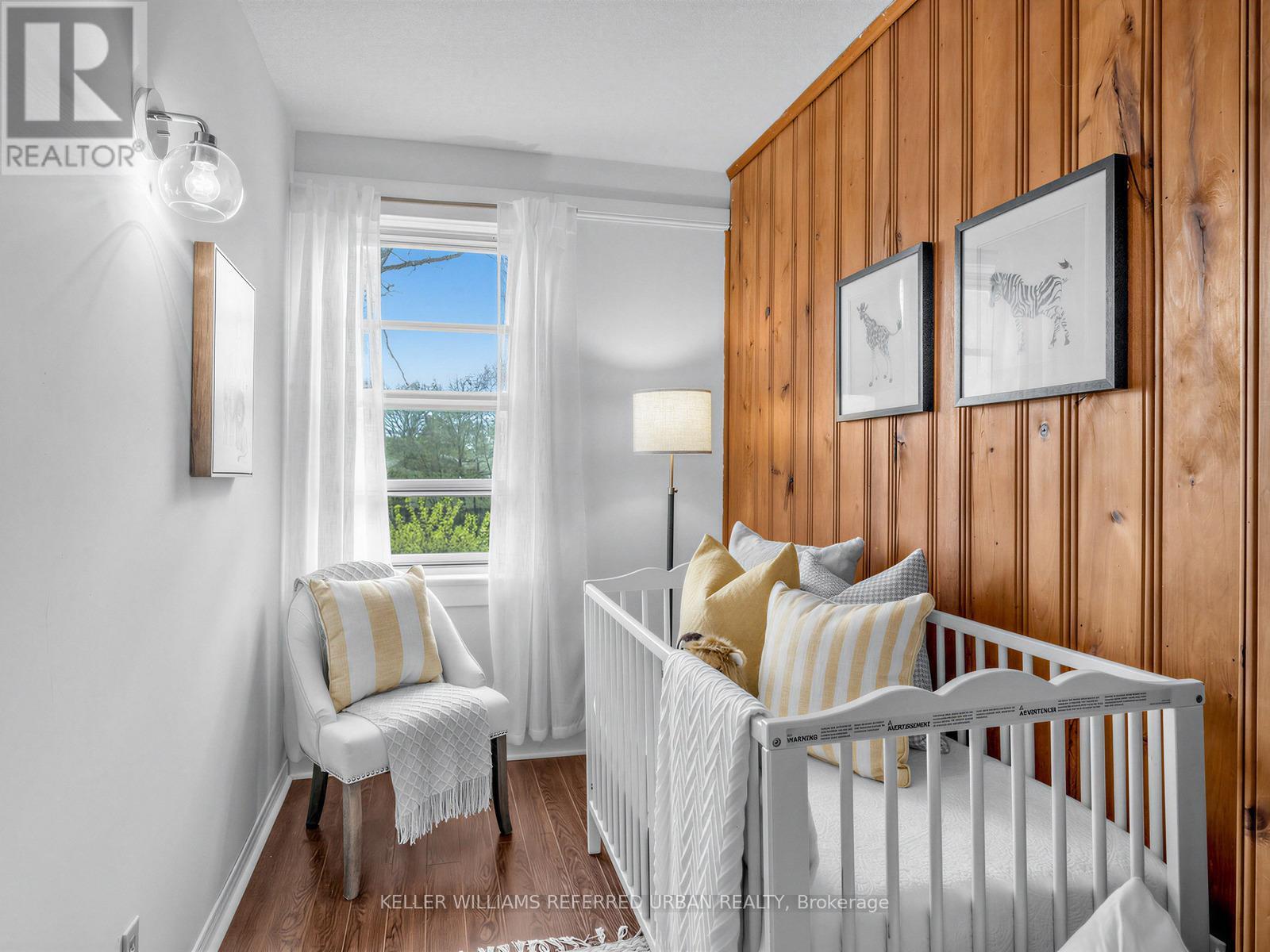 145 Oakcrest Avenue, Toronto (east End-danforth), Ontario