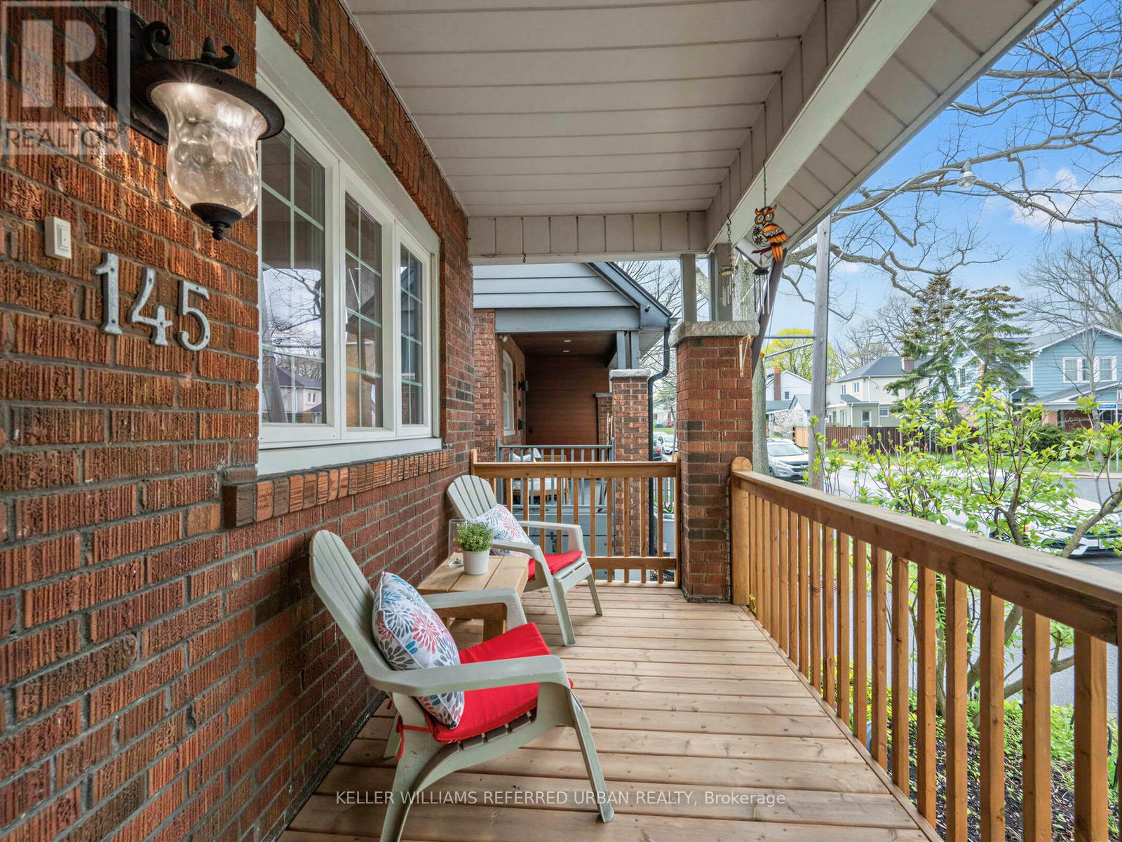 145 Oakcrest Avenue, Toronto (east End-danforth), Ontario