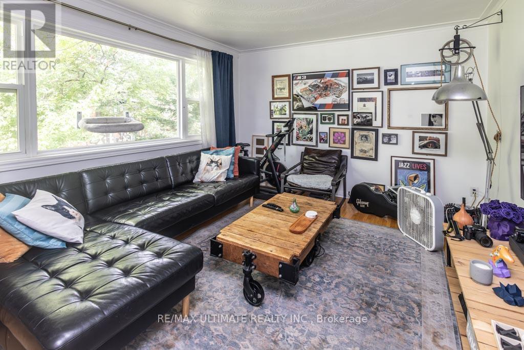 39 Laws Street, Toronto (junction Area), Ontario