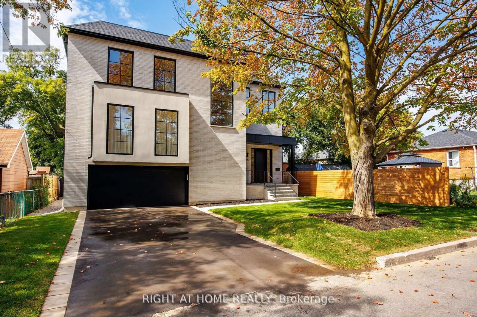 120 Hammell Street, Toronto (clanton Park), Ontario