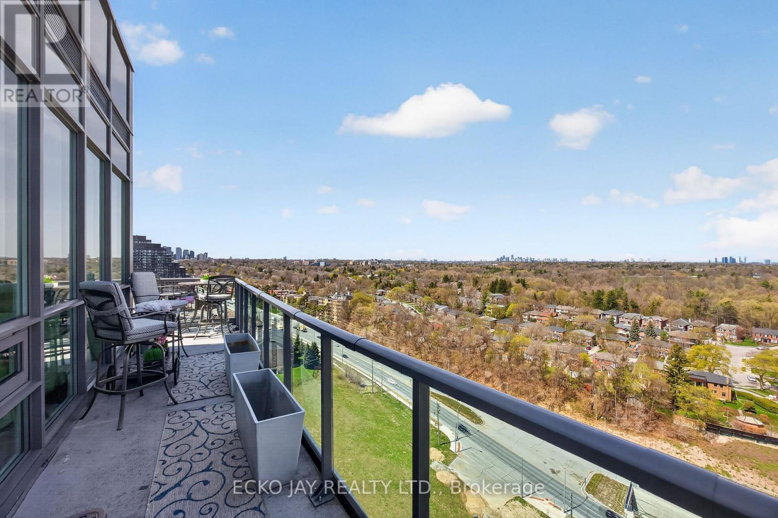 Ph01 - 35 Brian Peck Crescent, Toronto (thorncliffe Park), Ontario