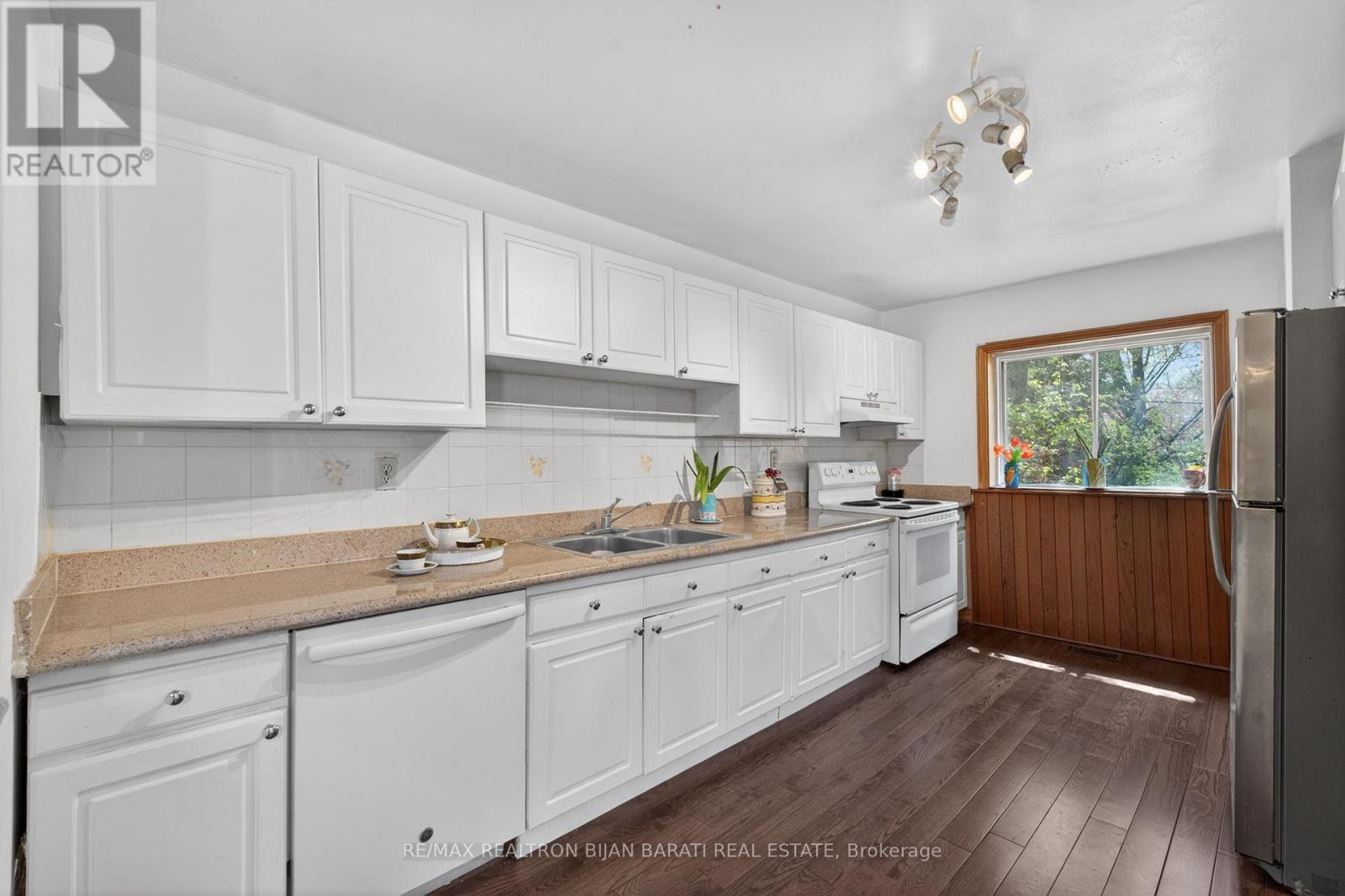 309 Hillcrest Avenue, Toronto (willowdale East), Ontario
