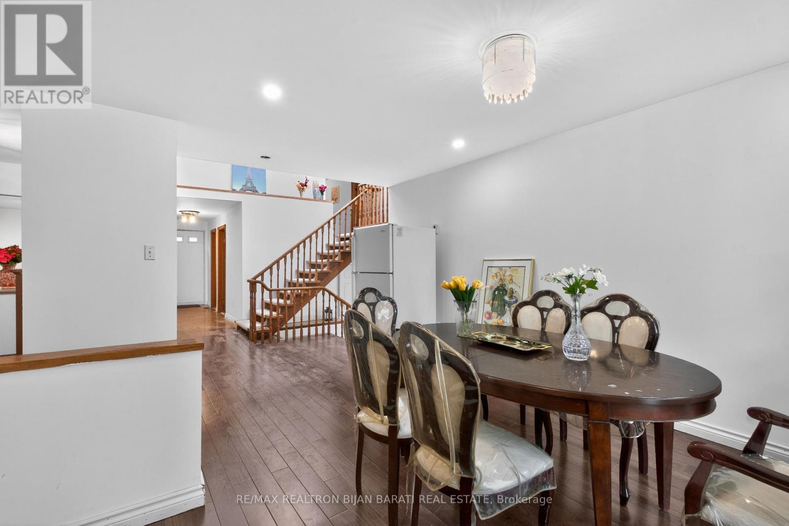 309 Hillcrest Avenue, Toronto (willowdale East), Ontario