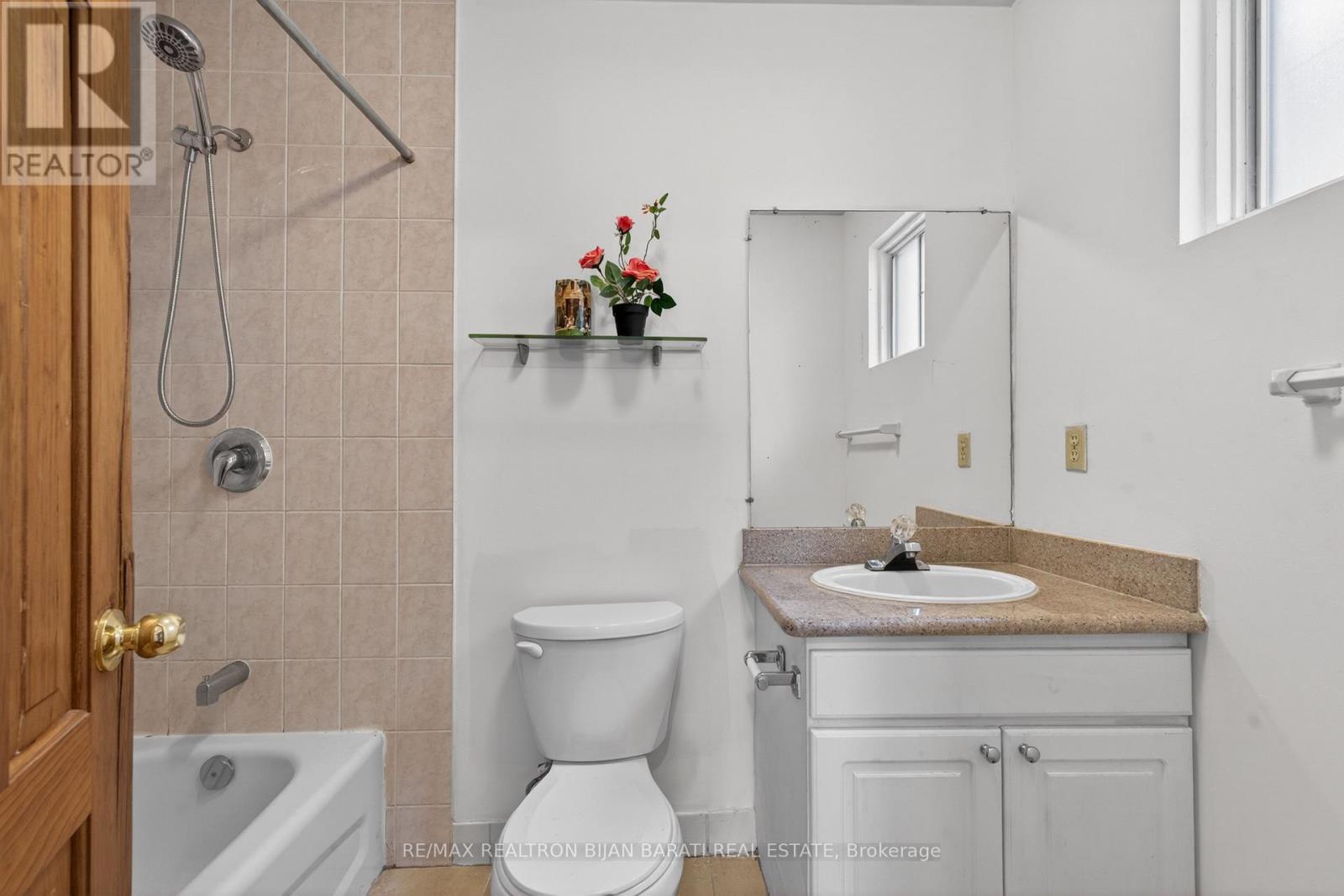 309 Hillcrest Avenue, Toronto (willowdale East), Ontario