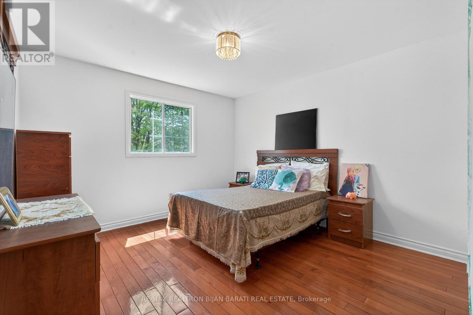309 Hillcrest Avenue, Toronto (willowdale East), Ontario