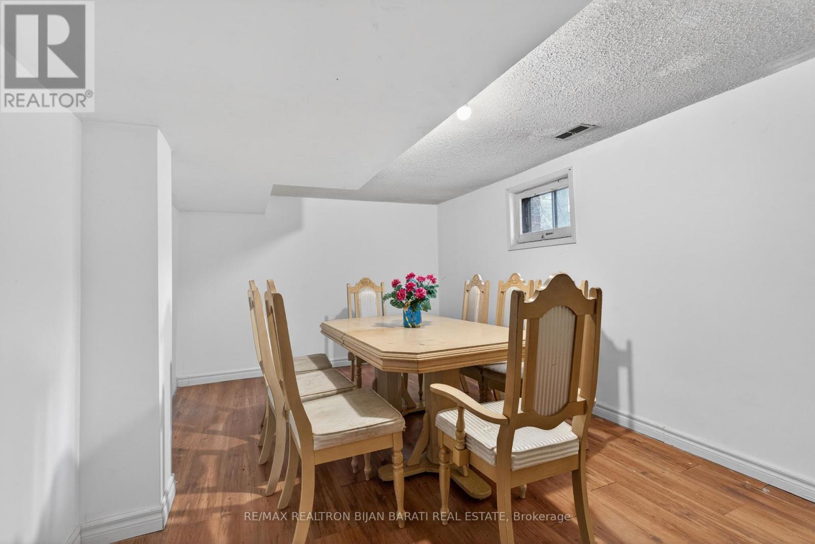 309 Hillcrest Avenue, Toronto (willowdale East), Ontario
