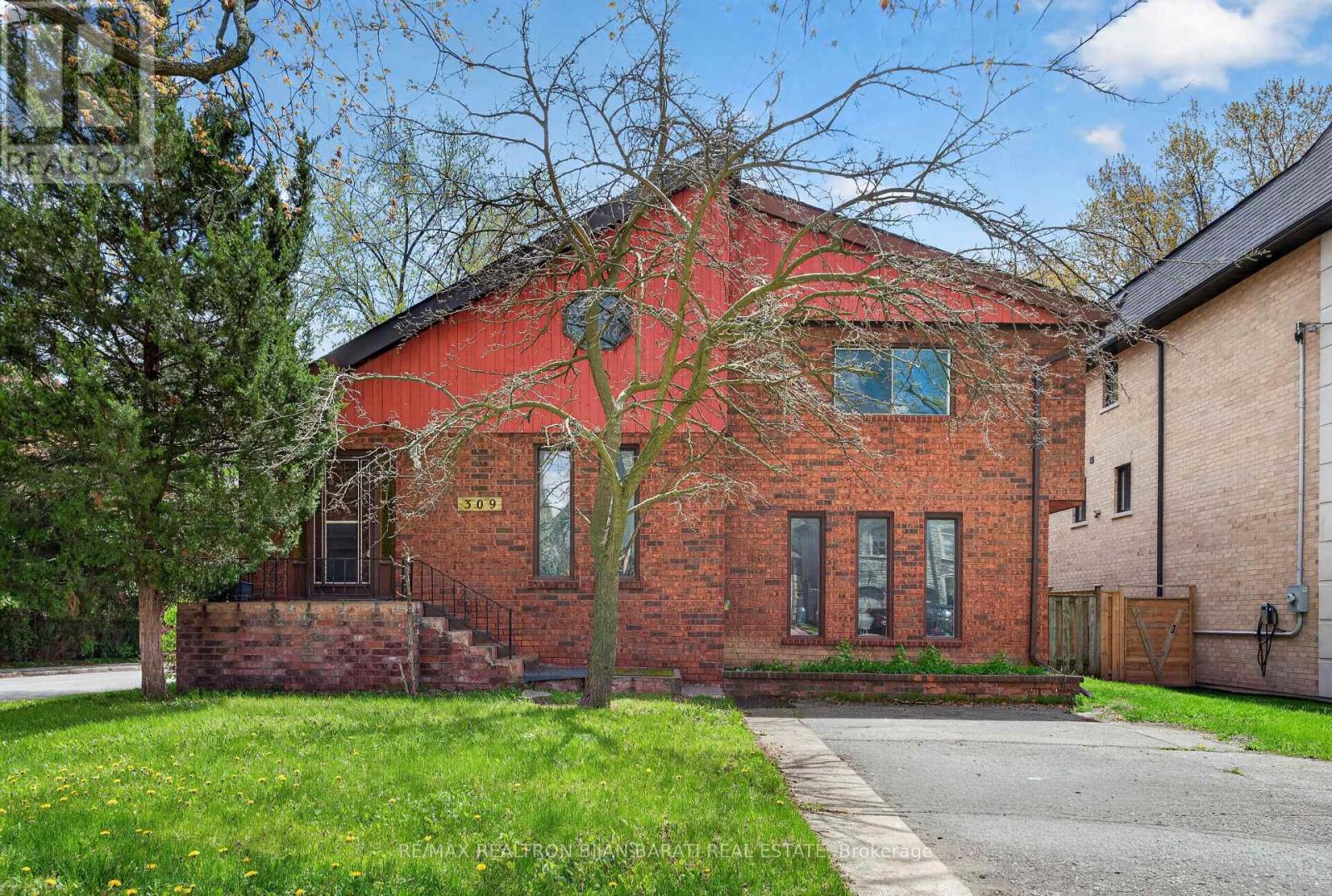 309 Hillcrest Avenue, Toronto (willowdale East), Ontario