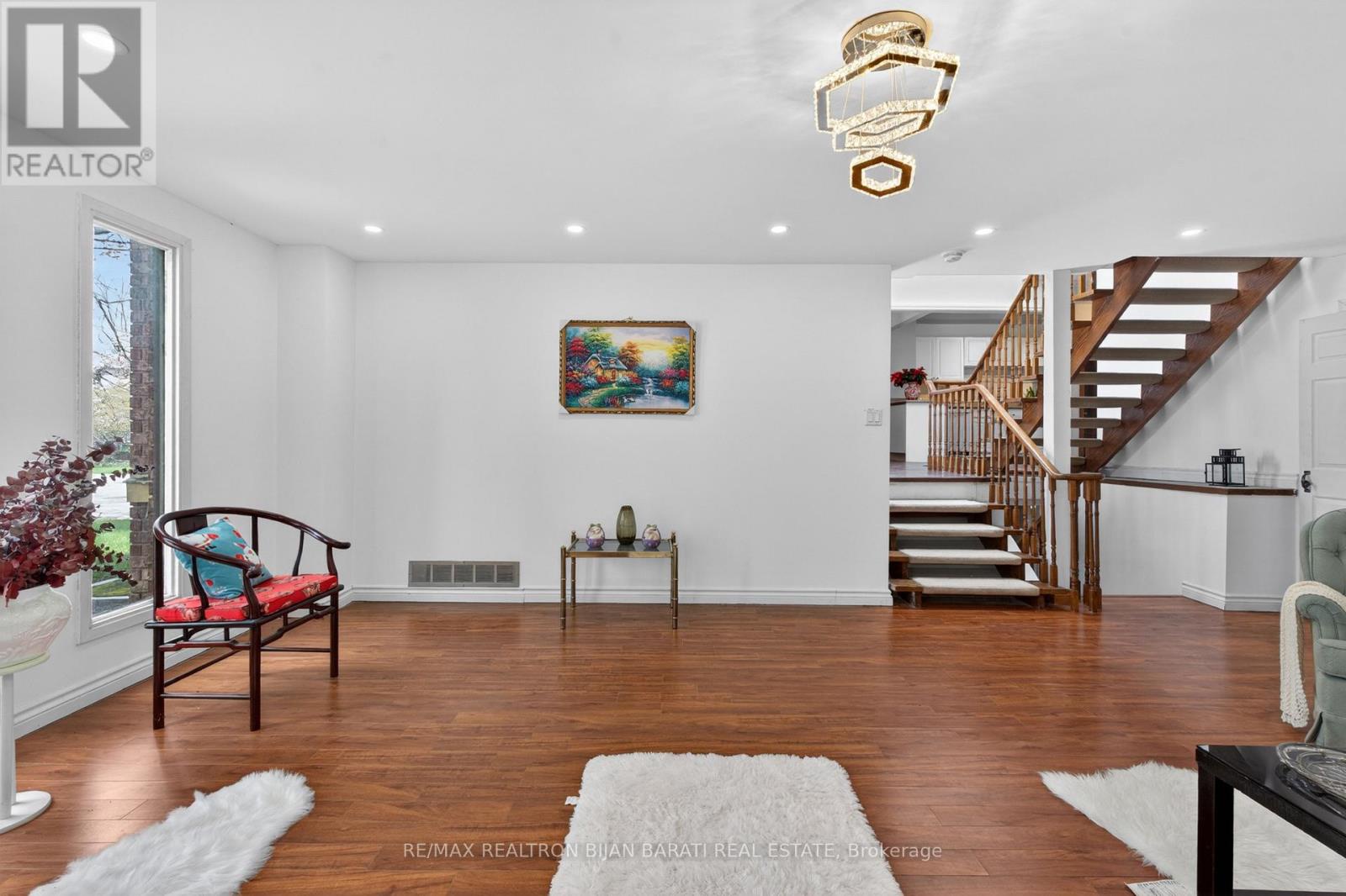 309 Hillcrest Avenue, Toronto (willowdale East), Ontario