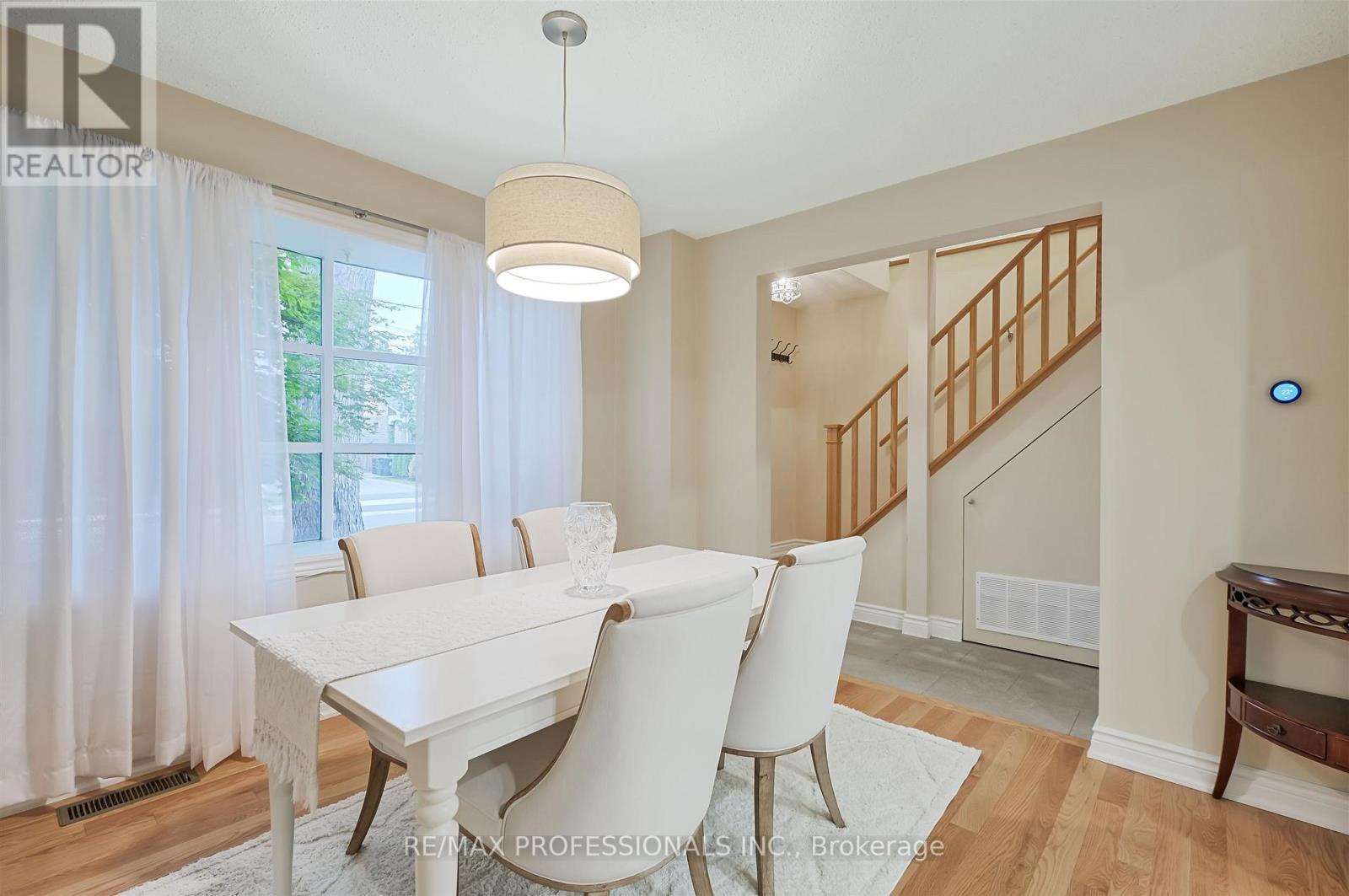 53 Tilden Crescent, Toronto (humber Heights), Ontario