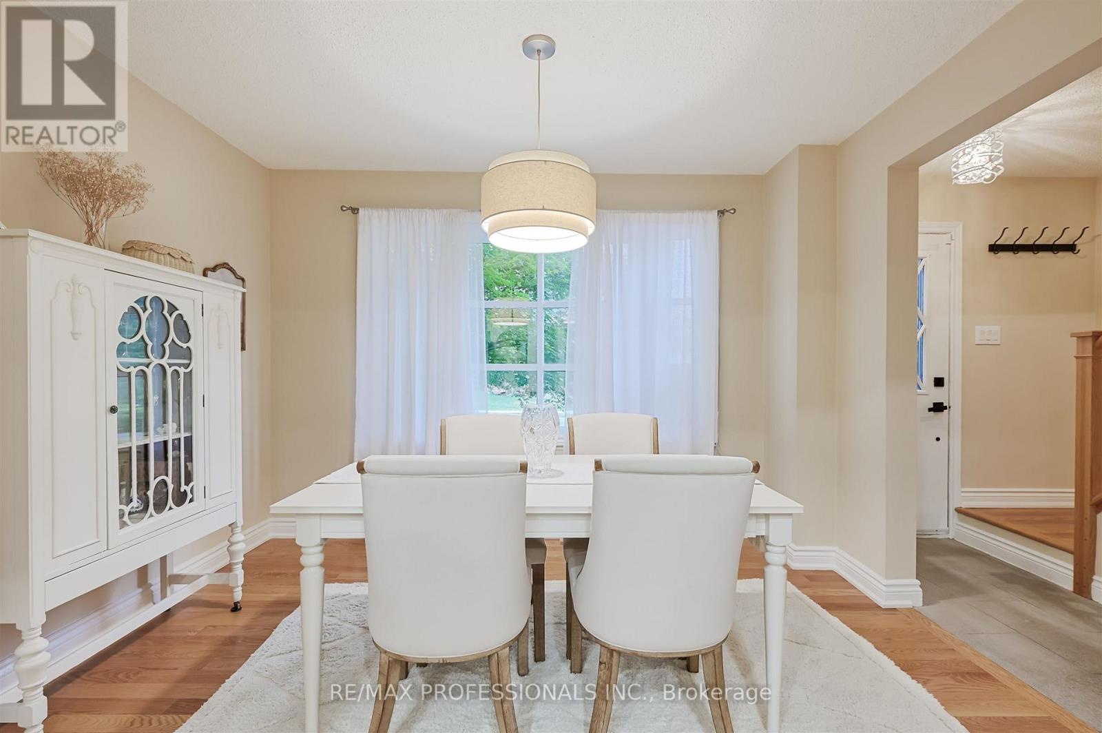 53 Tilden Crescent, Toronto (humber Heights), Ontario