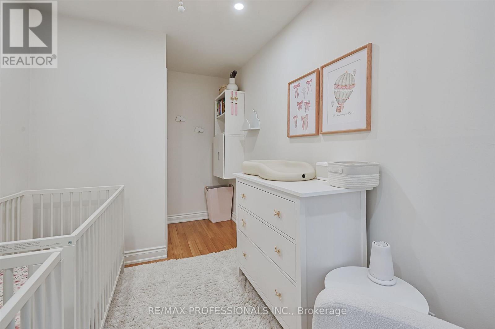 53 Tilden Crescent, Toronto (humber Heights), Ontario