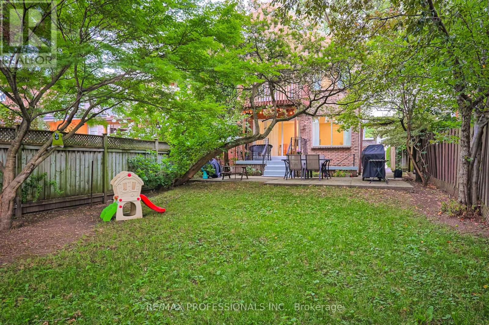 53 Tilden Crescent, Toronto (humber Heights), Ontario