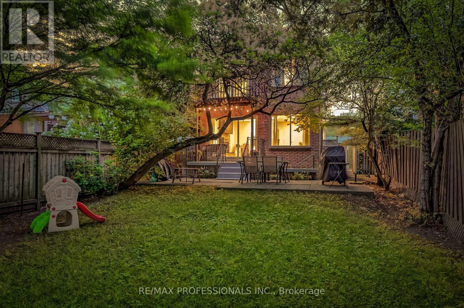 53 Tilden Crescent, Toronto (humber Heights), Ontario