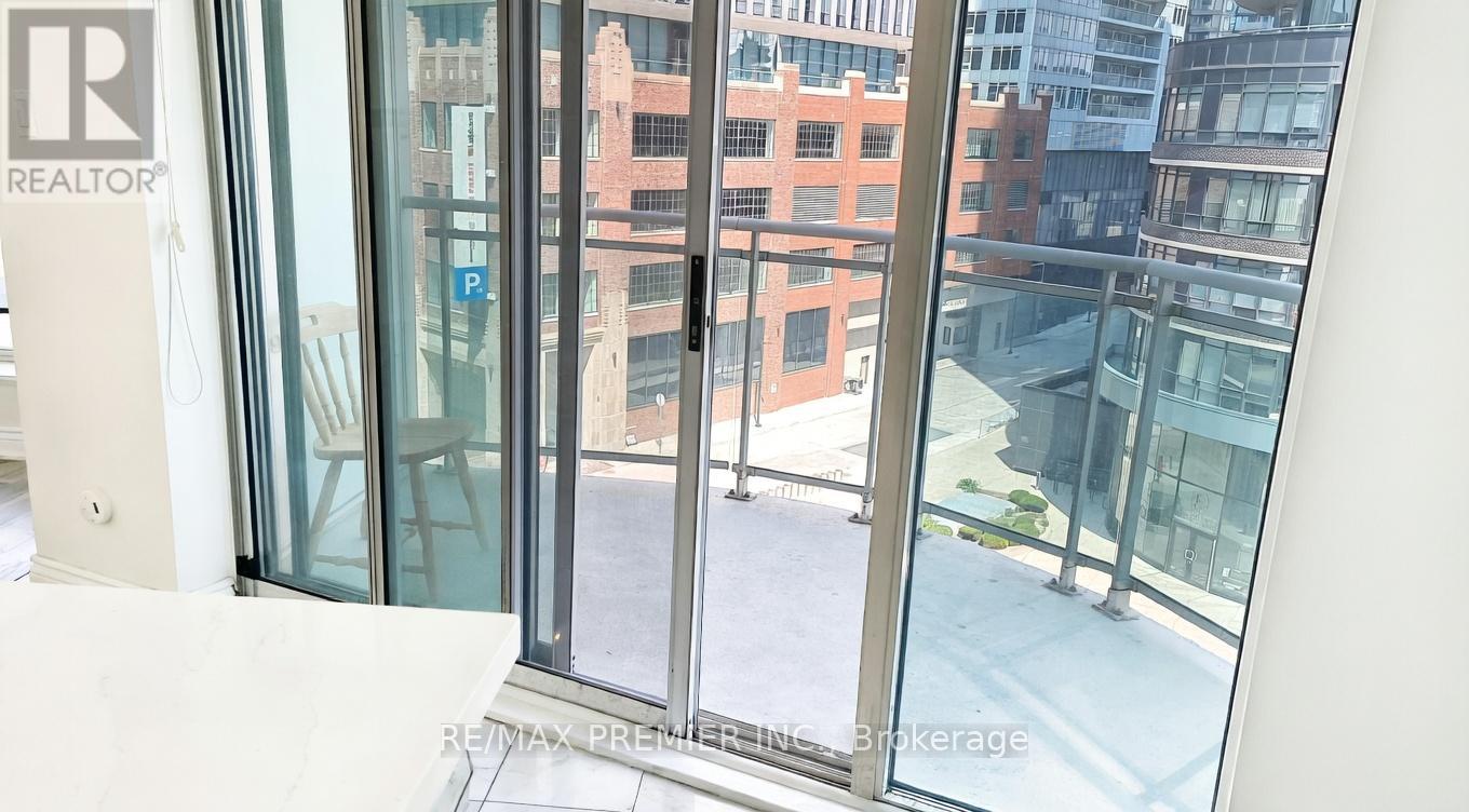 719 - 600 Queens Quay W, Toronto (waterfront Communities), Ontario