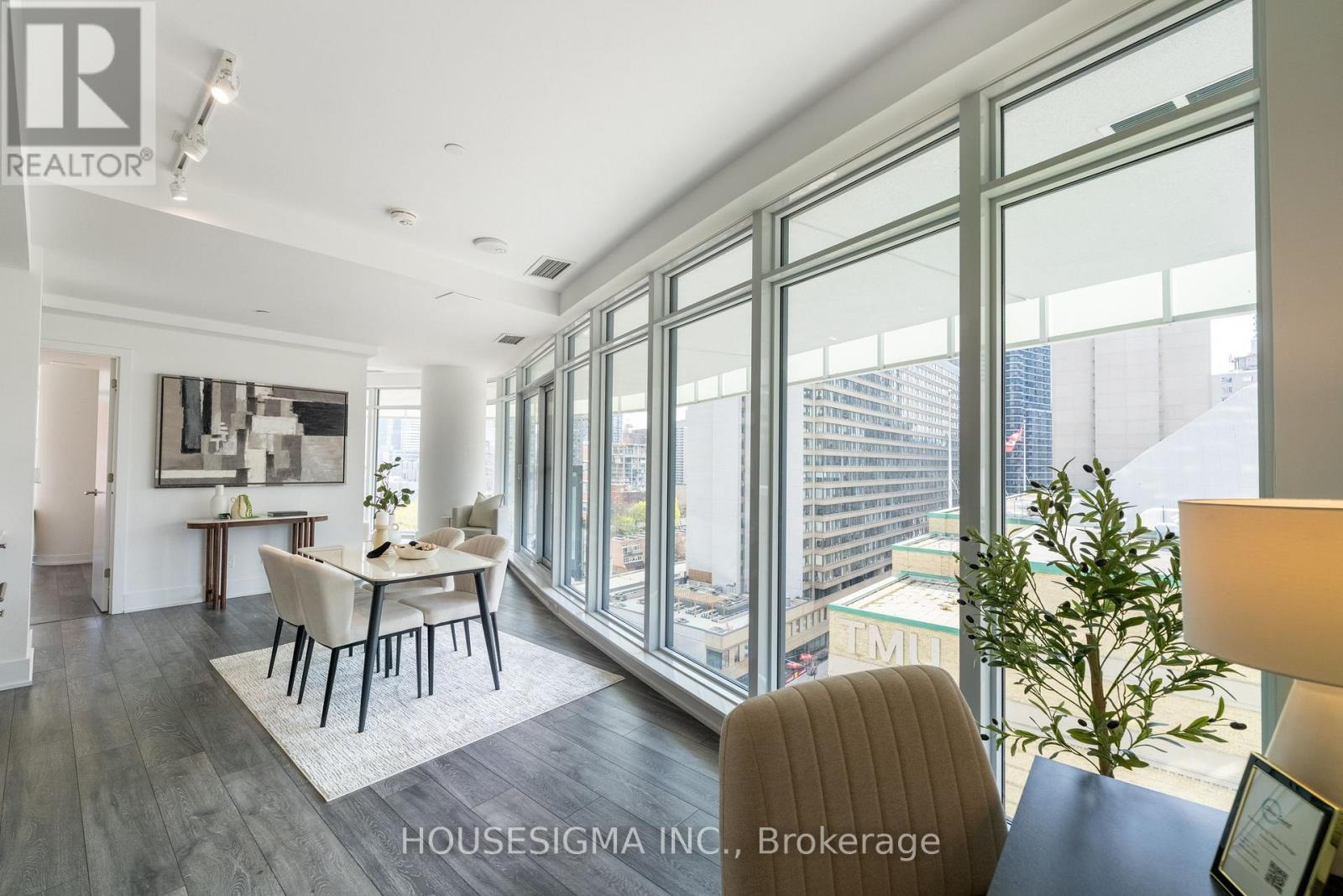 902 - 403 Church Street S, Toronto (church-yonge Corridor), Ontario