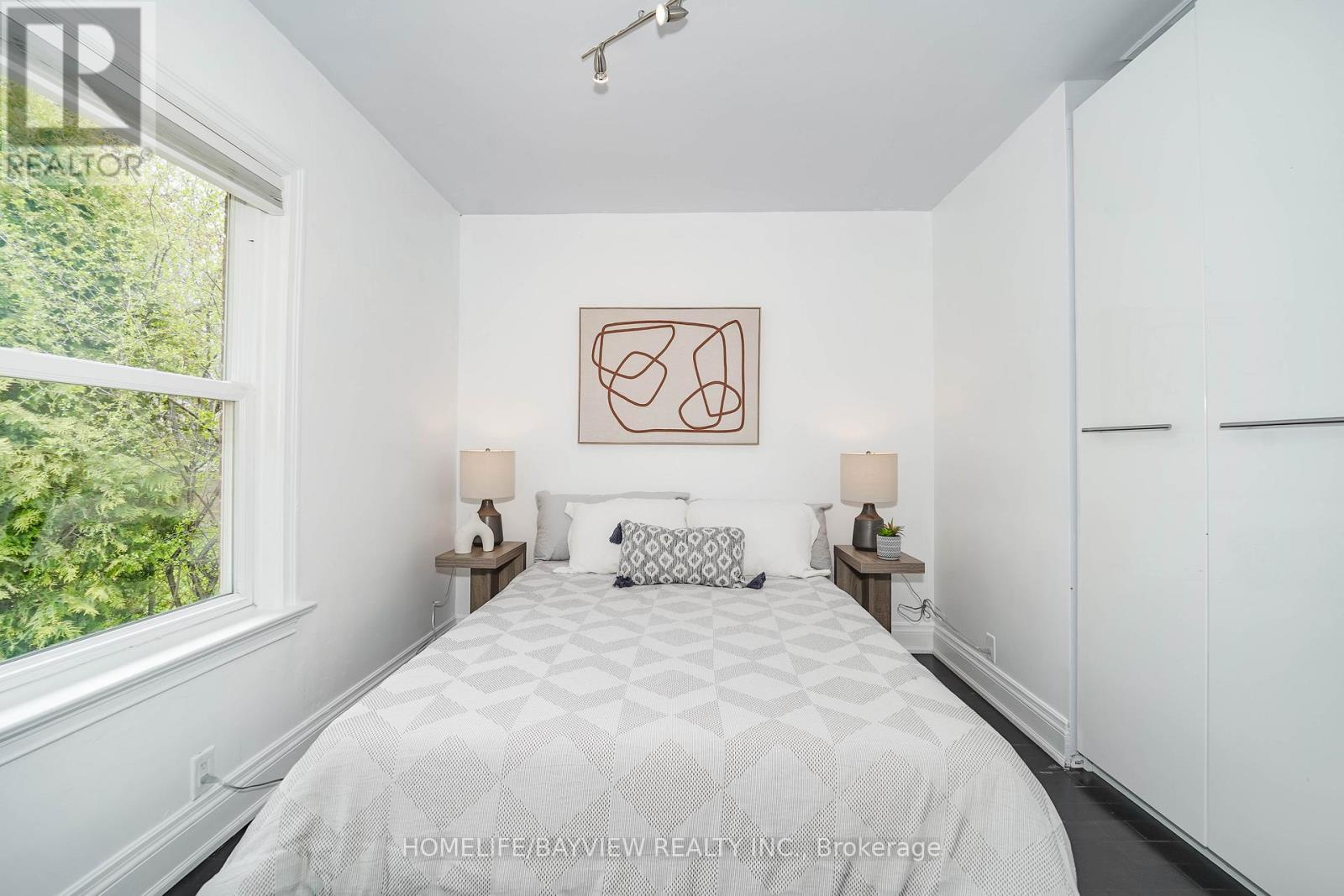 14 Easton Road, Toronto (lansing-westgate), Ontario