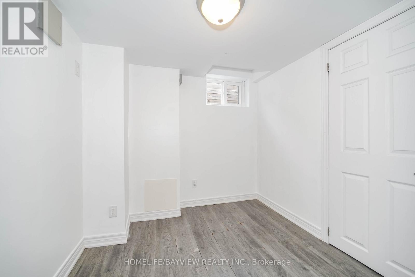 14 Easton Road, Toronto (lansing-westgate), Ontario