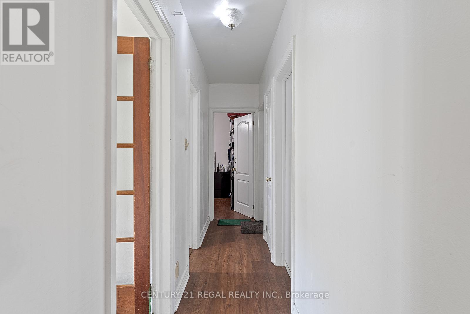 106 Flora Drive, Toronto (dorset Park), Ontario