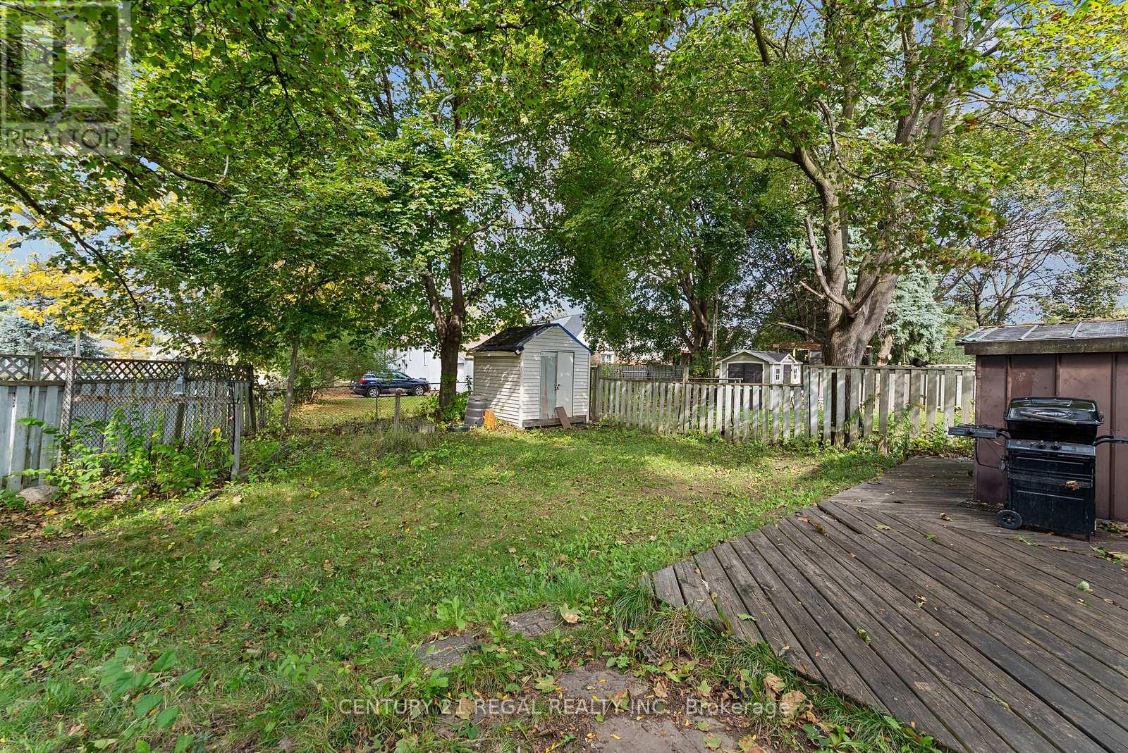 106 Flora Drive, Toronto (dorset Park), Ontario