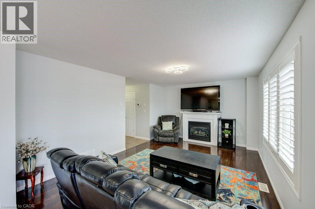 386 Fairway Road, Woodstock, Ontario