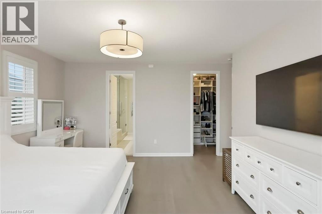 355 Wisteria Way, Oakville, Ontario