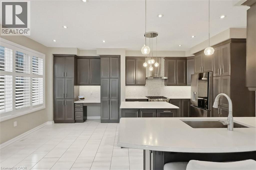 355 Wisteria Way, Oakville, Ontario