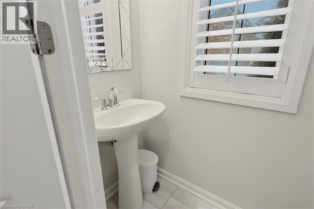 355 Wisteria Way, Oakville, Ontario