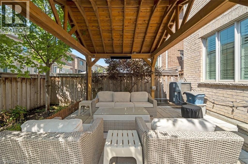 355 Wisteria Way, Oakville, Ontario