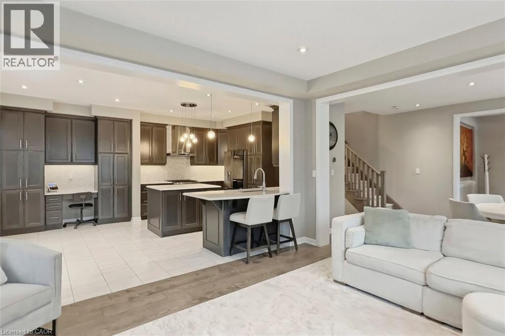 355 Wisteria Way, Oakville, Ontario