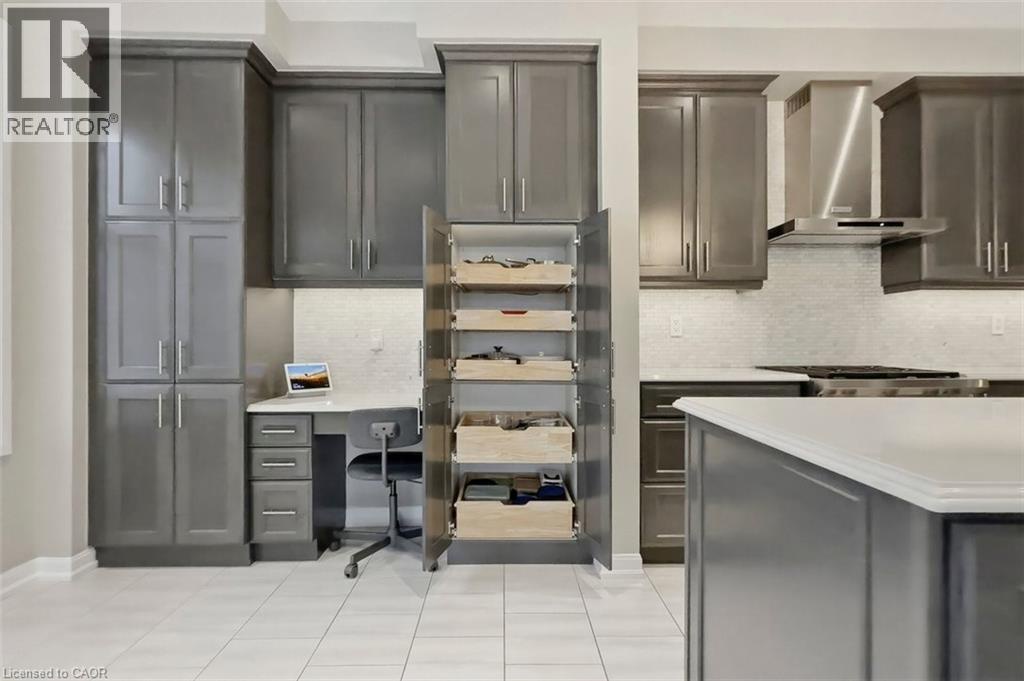 355 Wisteria Way, Oakville, Ontario