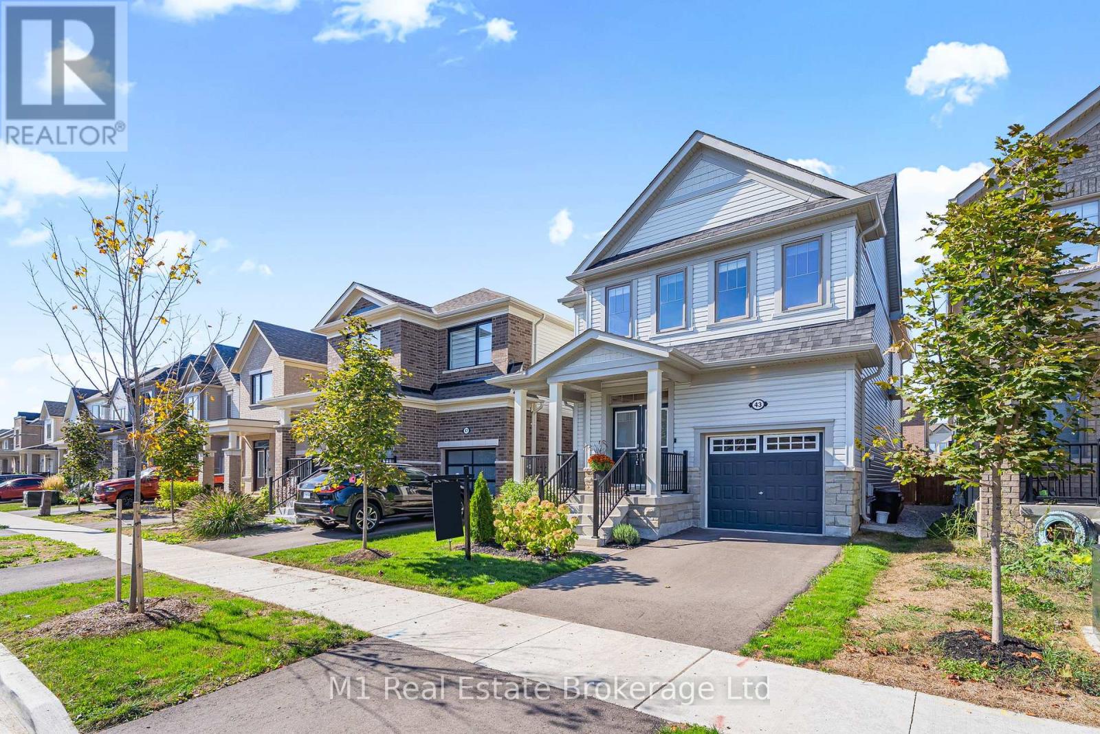 43 Harpin Way W, Centre Wellington (fergus), Ontario
