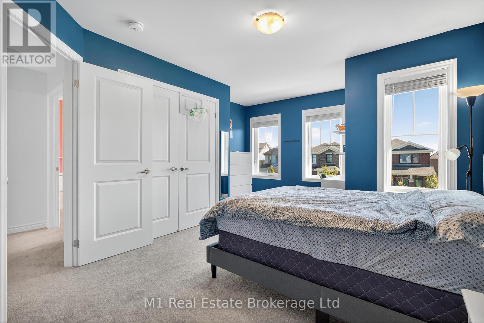 43 Harpin Way W, Centre Wellington (fergus), Ontario