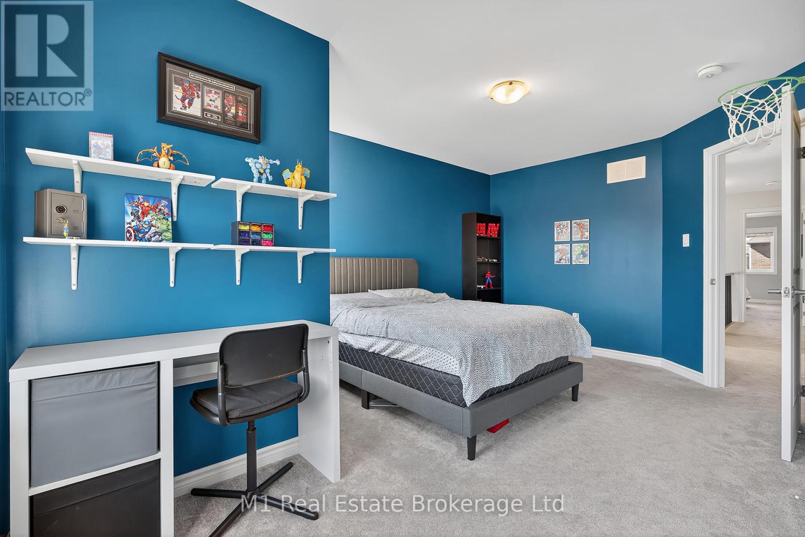 43 Harpin Way W, Centre Wellington (fergus), Ontario