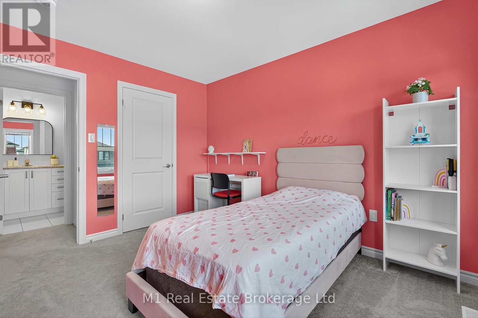 43 Harpin Way W, Centre Wellington (fergus), Ontario