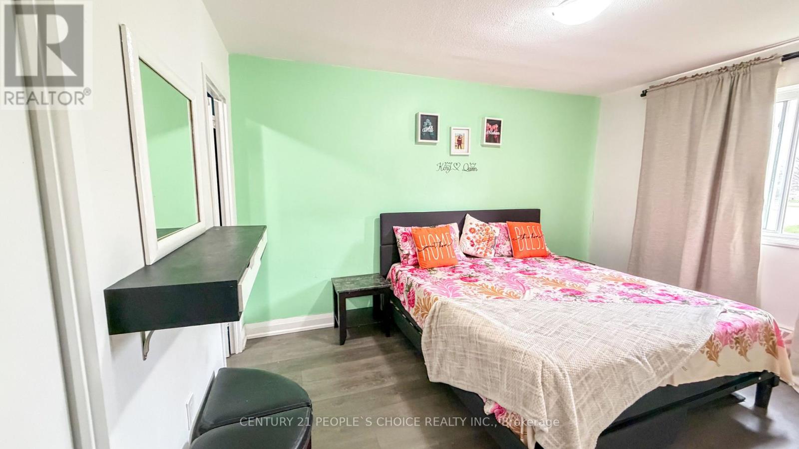 201 - 2485 Woking Crescent, Mississauga (sheridan), Ontario