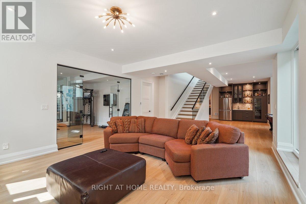 1260 Braeside Drive, Oakville (mo Morrison), Ontario