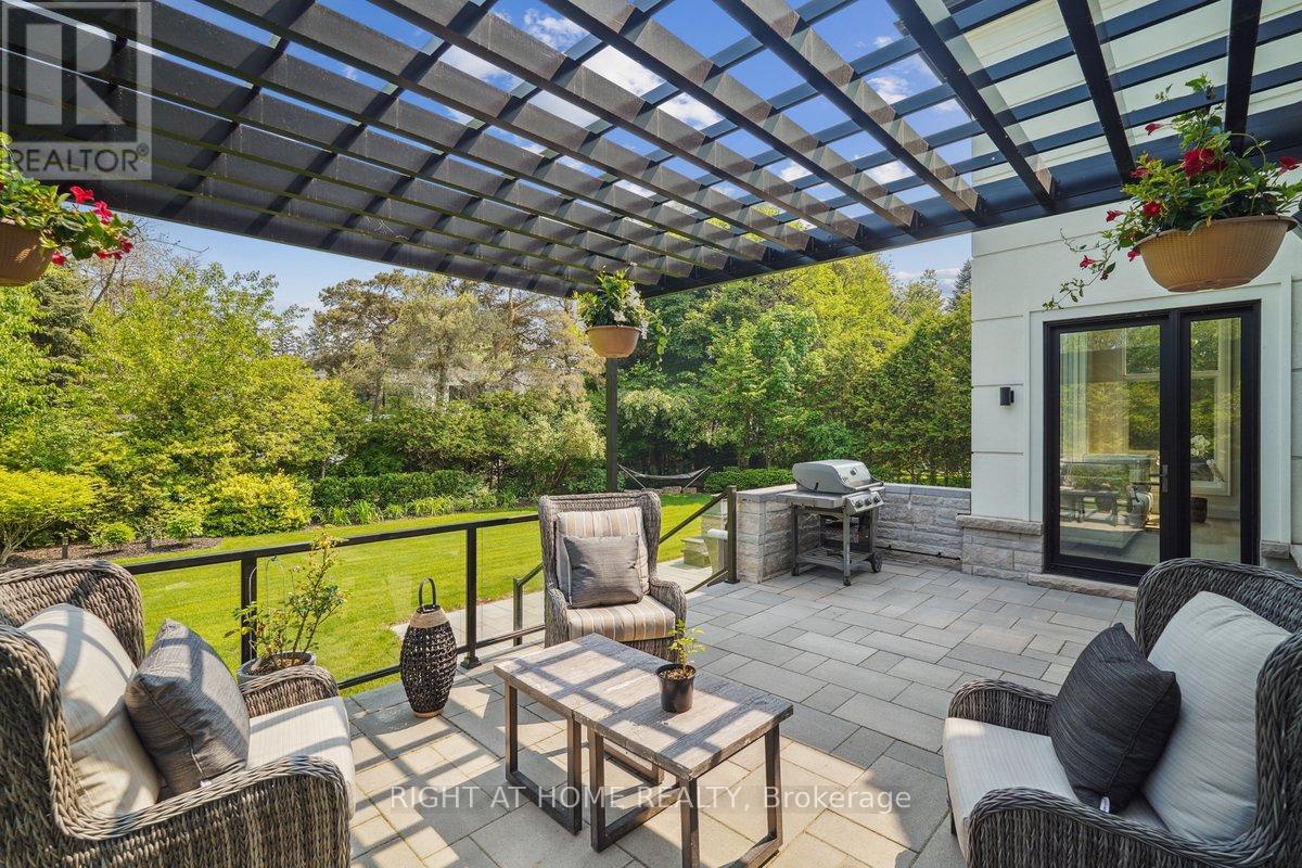 1260 Braeside Drive, Oakville (mo Morrison), Ontario