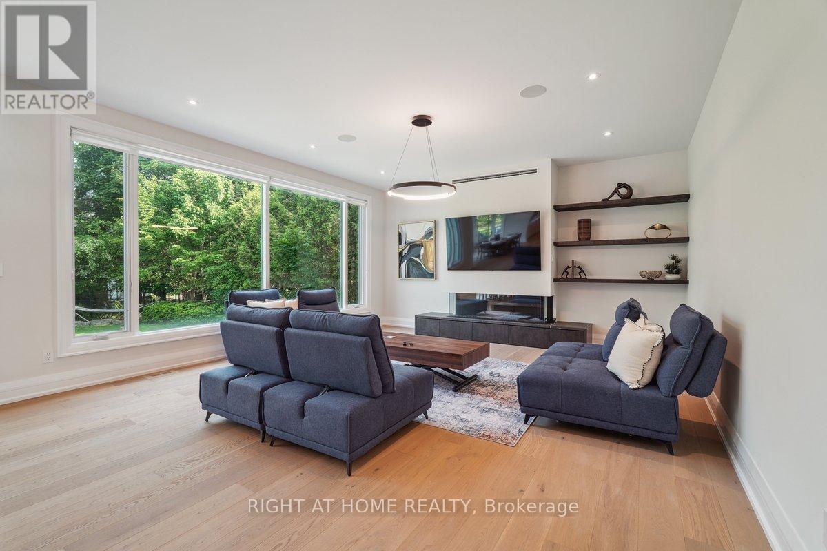 1260 Braeside Drive, Oakville (mo Morrison), Ontario
