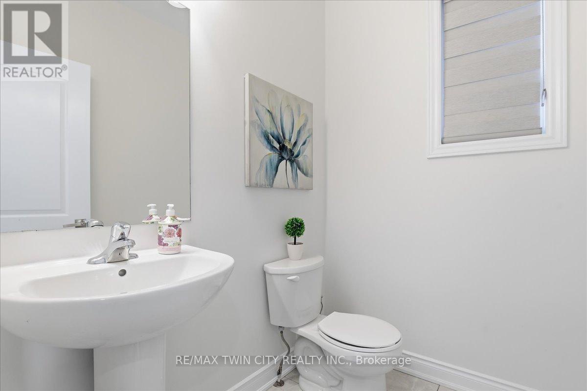 10 Gourlay Farm Lane, North Dumfries, Ontario