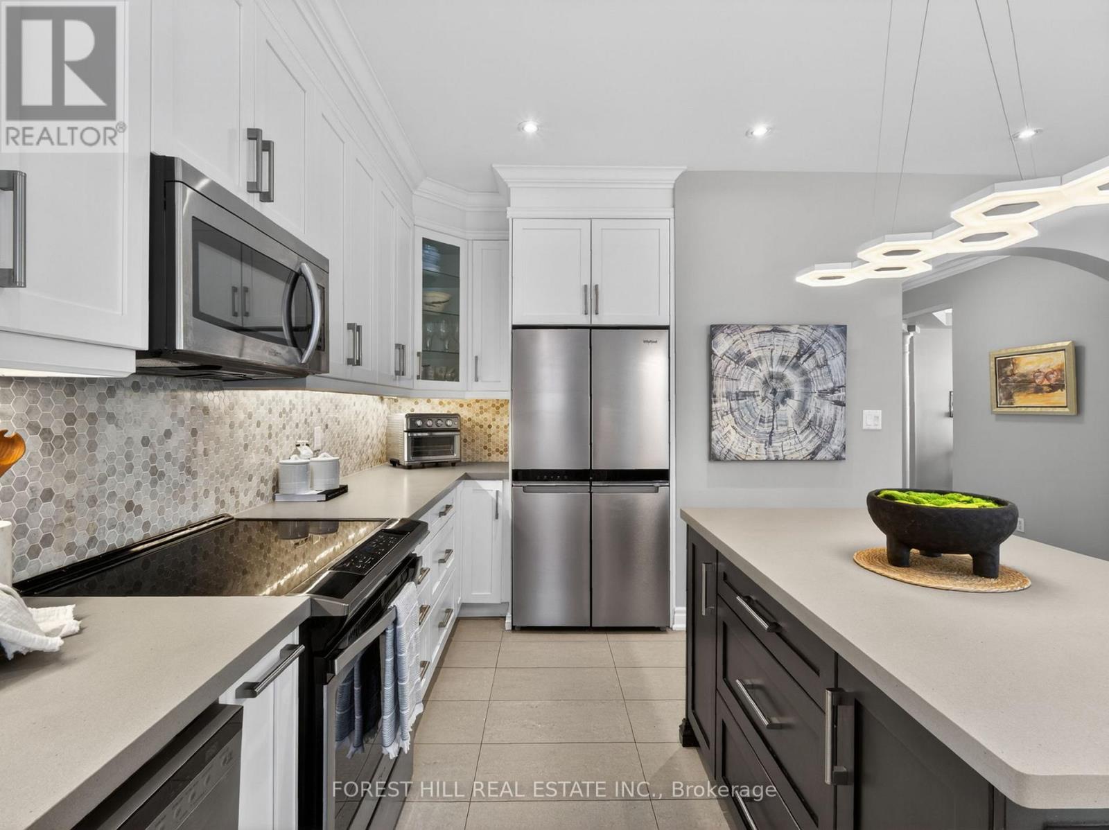 92 Seabreeze Avenue, Vaughan (patterson), Ontario