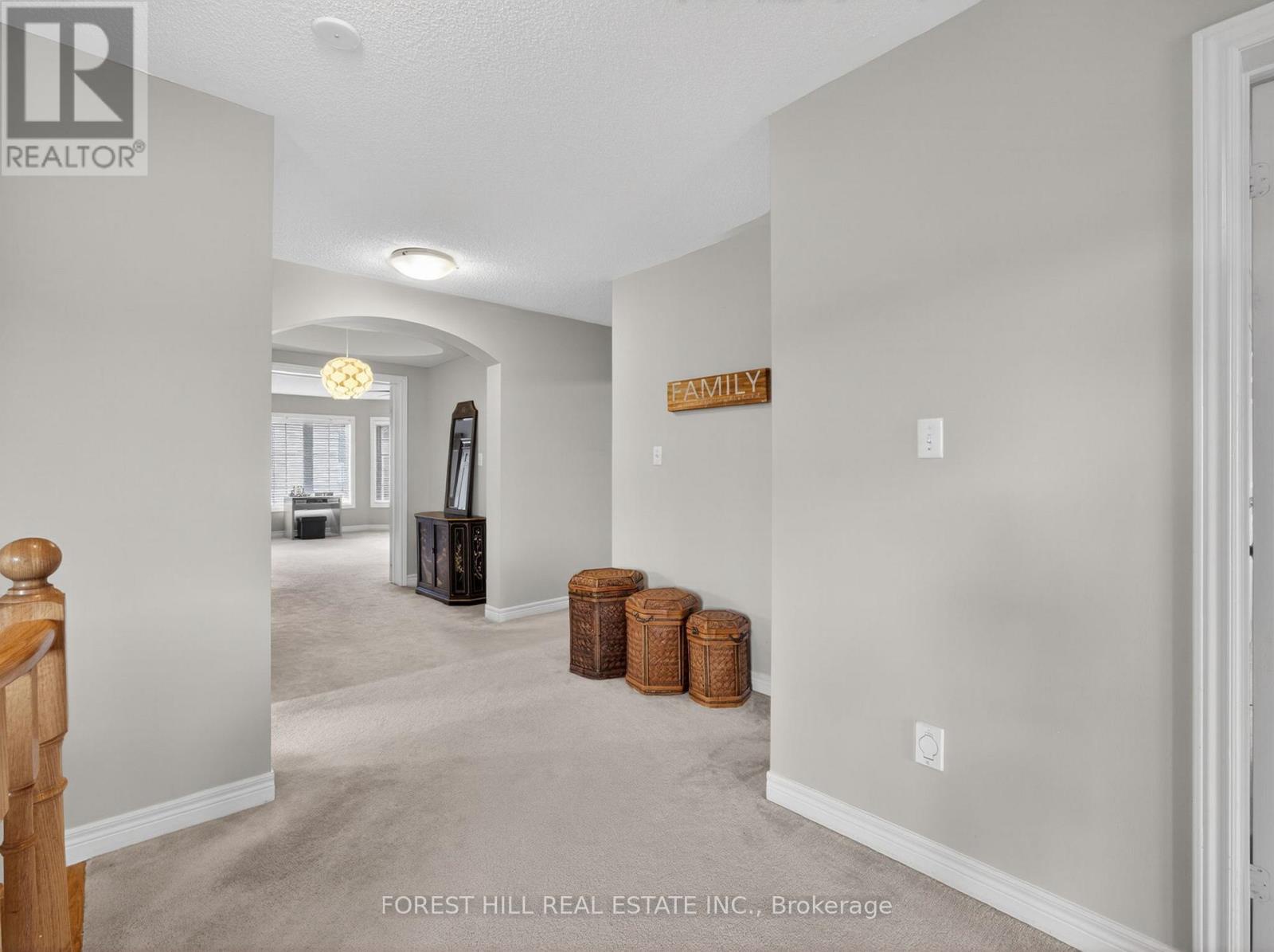 92 Seabreeze Avenue, Vaughan (patterson), Ontario