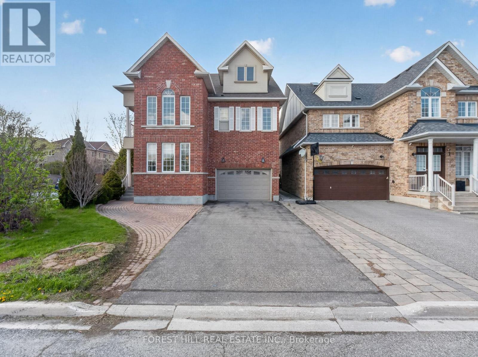 92 Seabreeze Avenue, Vaughan (patterson), Ontario
