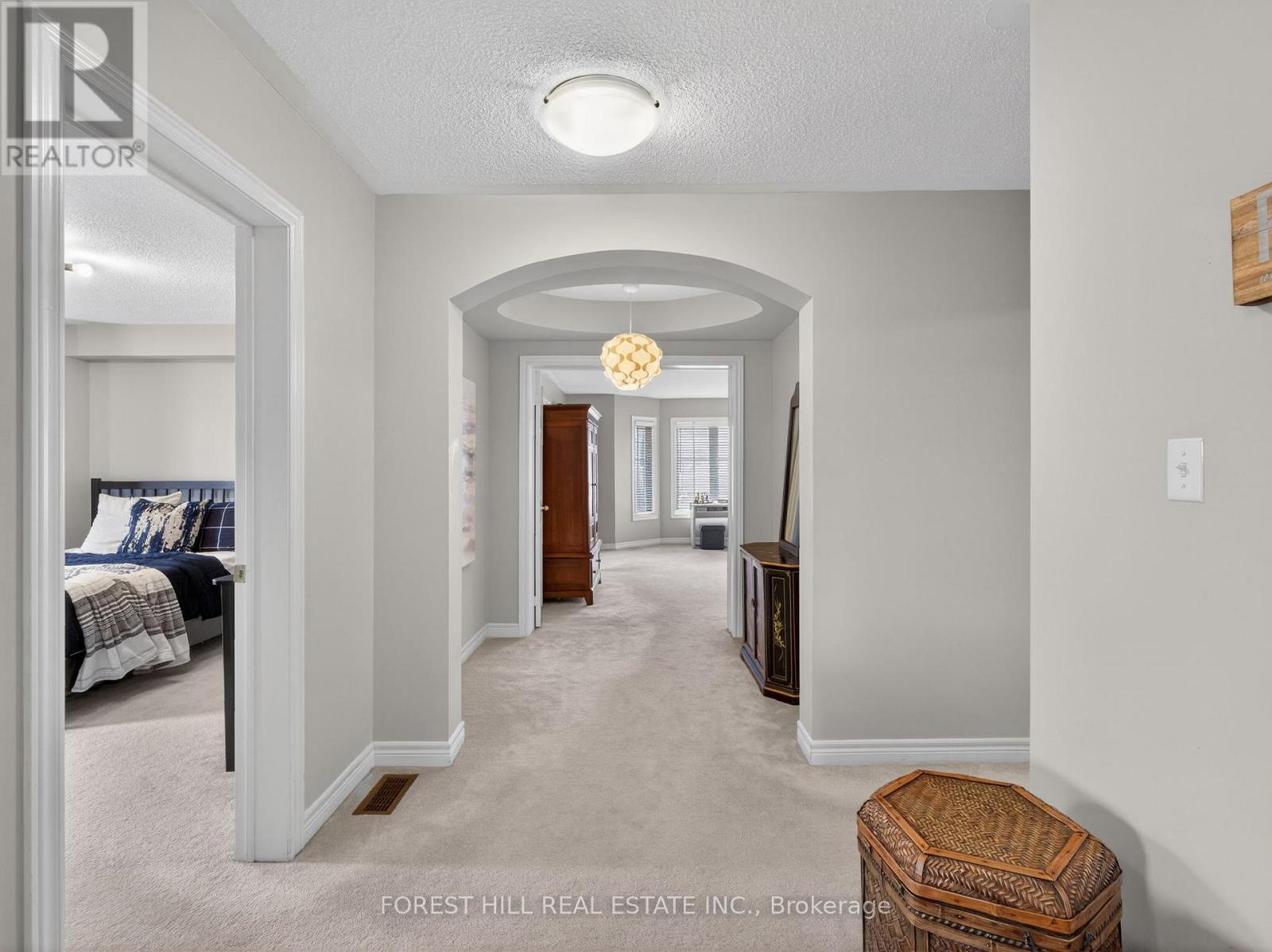 92 Seabreeze Avenue, Vaughan (patterson), Ontario